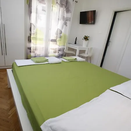 Galic Апартаменты Макарска